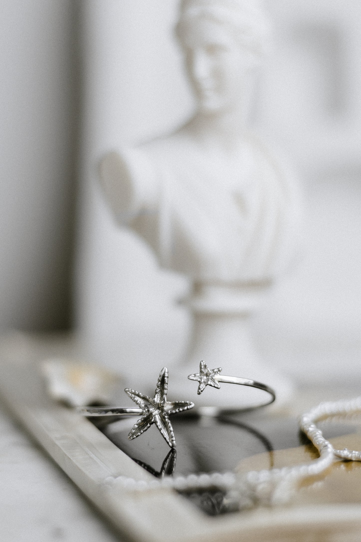 ASTERIAS BANGLE bracelet