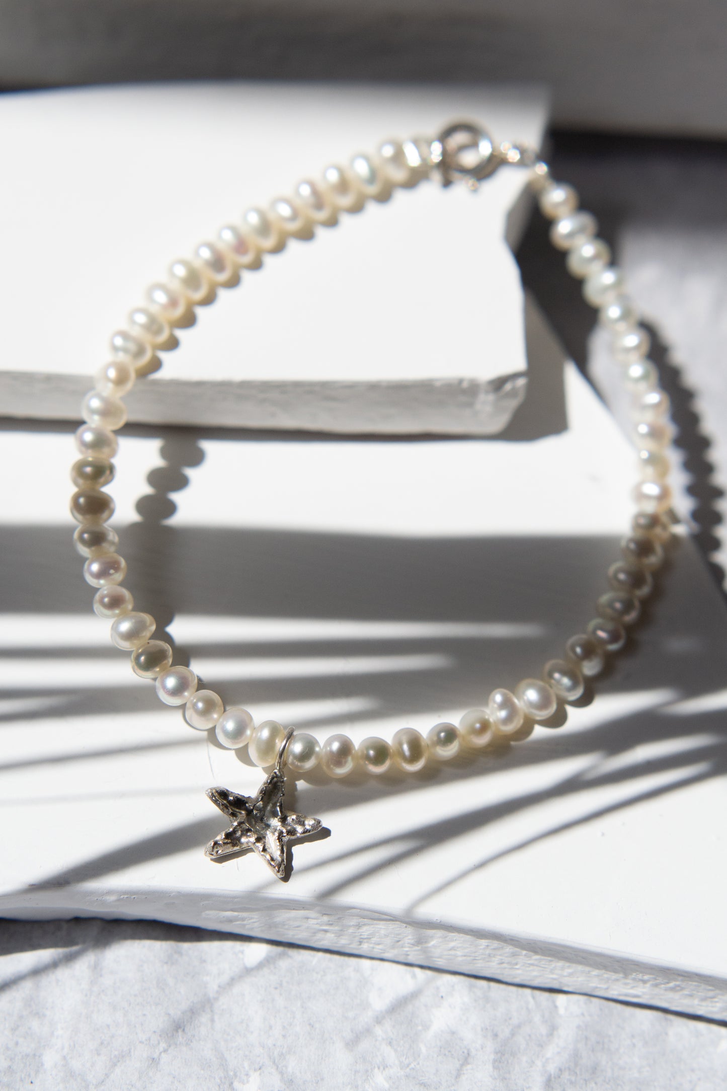 ASTERIAS PEARL karkötő
